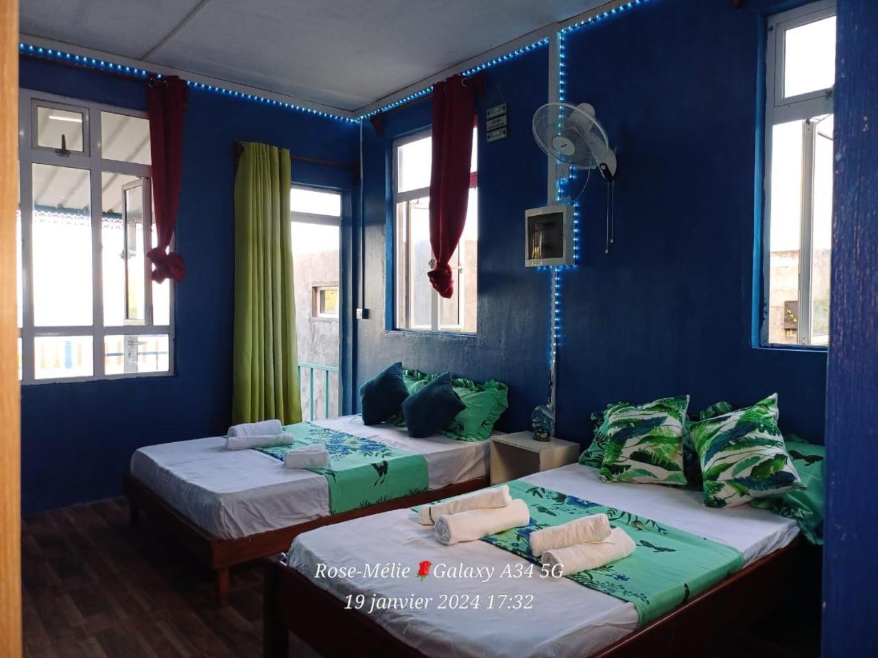 Port South EastChez Tonio Magic Ocean View别墅 外观 照片